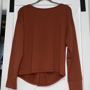 old navy active twisted open back long sleeve
